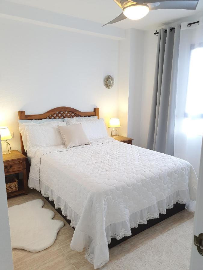 Apartment In Campoamor Overlooking The Swimming Pool Exterior photo