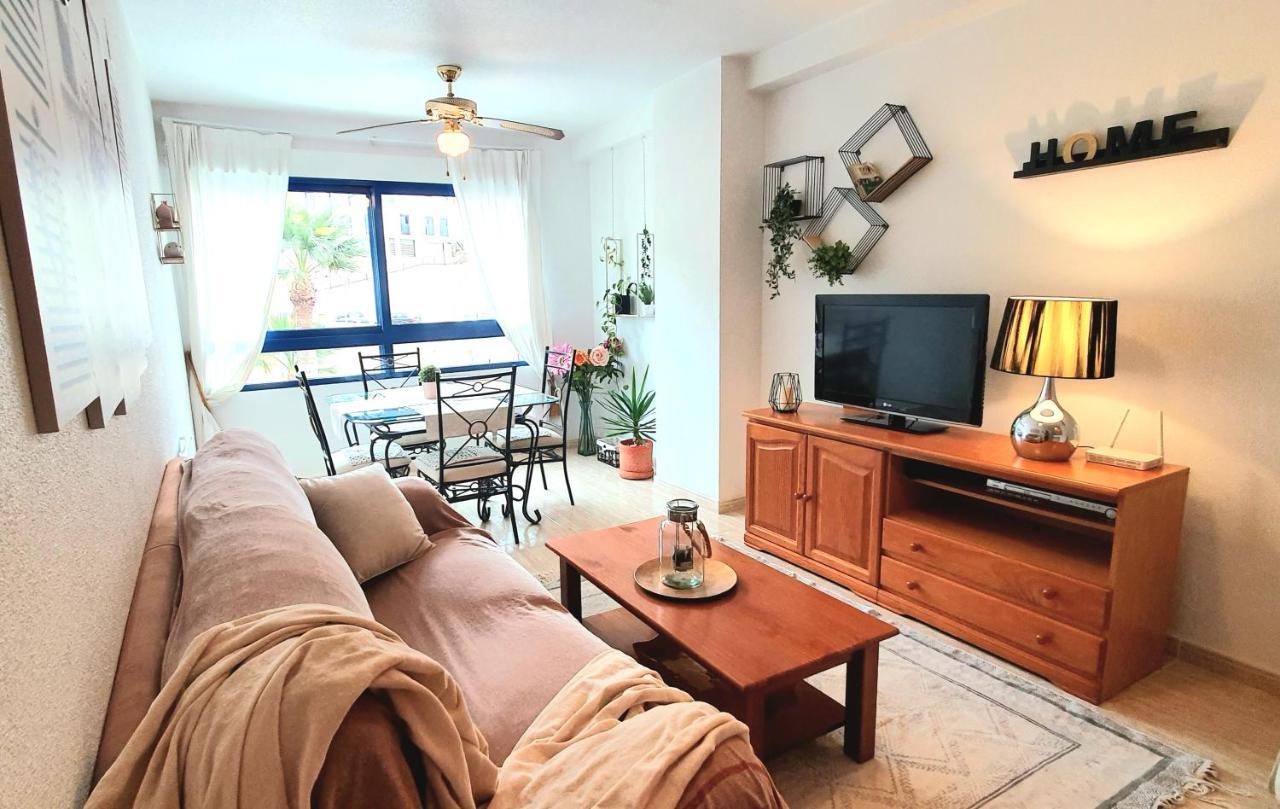 Apartment In Campoamor Overlooking The Swimming Pool Exterior photo